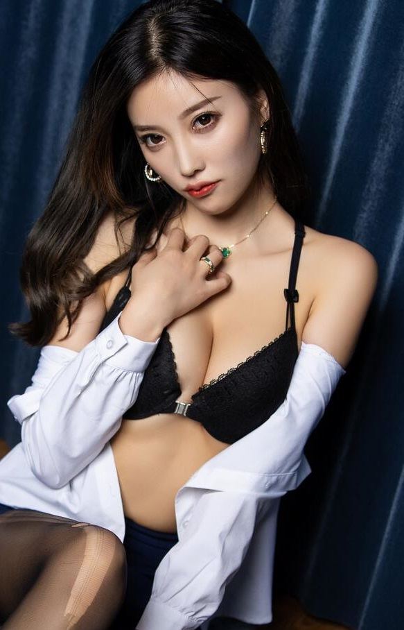 少妇护士放荡激情嗯啊小说