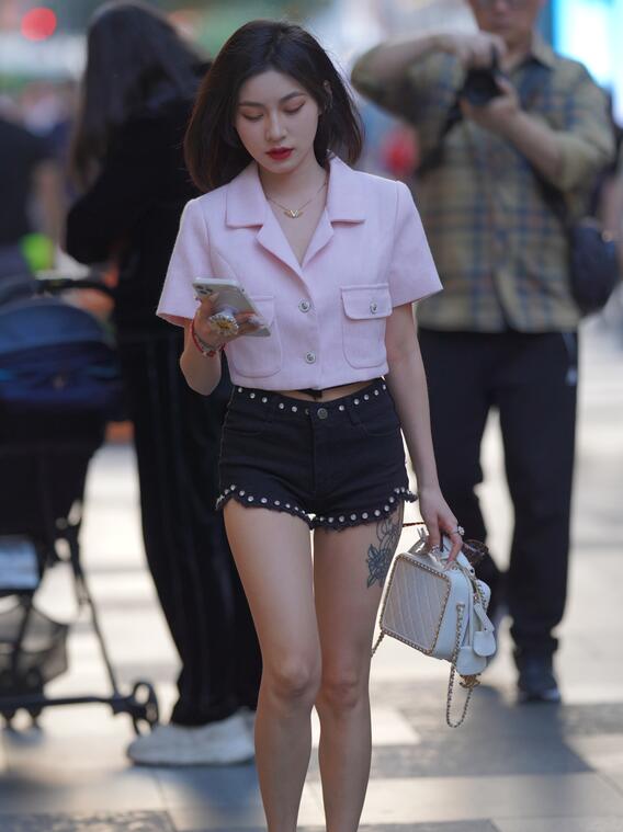 最近中文字幕大全2019是一款在线播放的网站！,国产成人无码精品久免费,少妇精品无码一区二区免费视频,麻花影视大全高清免费追剧,av?手机在线中文字幕,很黄很黄的高潮口述,国产日韩一区二区三免费高清